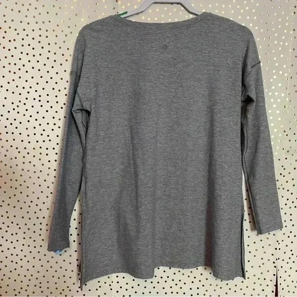 Lululemon Gray Long Sleeve - Picture 6 of 6